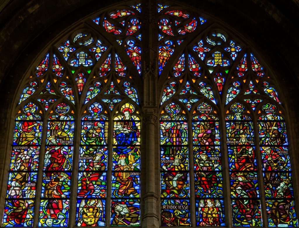 Brussels like a local: a colored glass at the Église Notre-Dame du Sablon