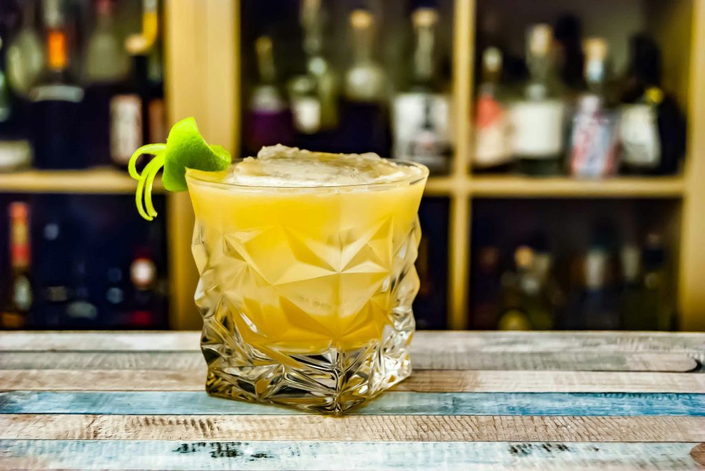 Best bars in Hamburg: Whiskey Smash cocktail