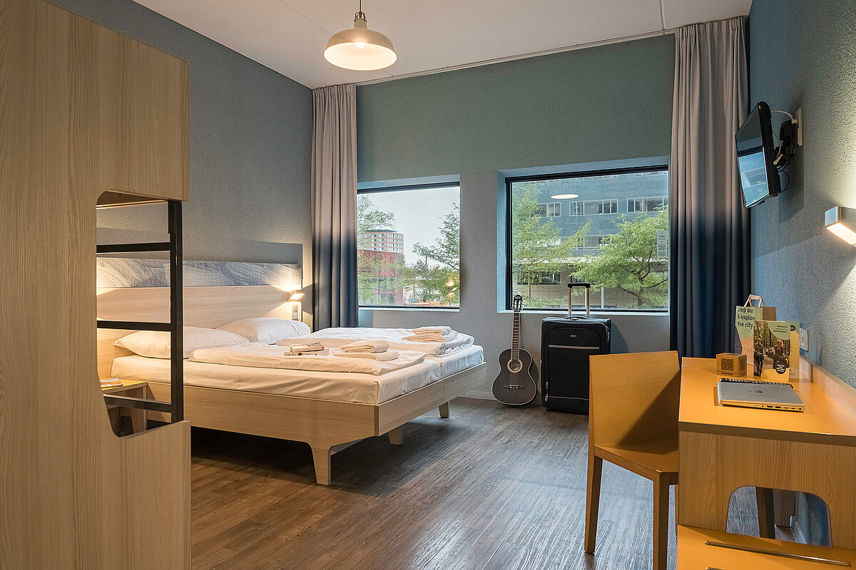 Mehrbettzimmer MEININGER Hotel Amsterdam City West