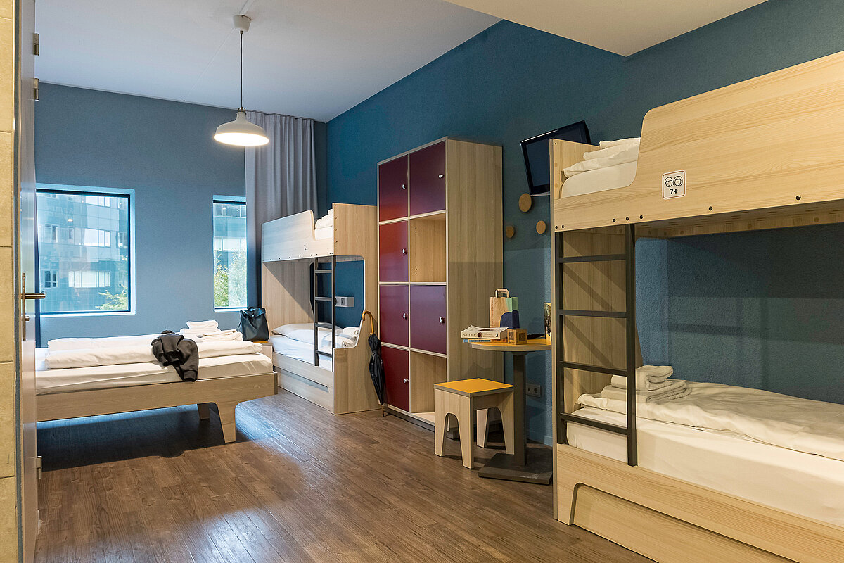 Multi-bed MEININGER Hotel Amsterdam City West